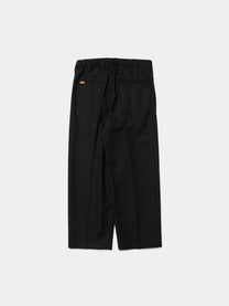 Two Tuck Slacks [Black]