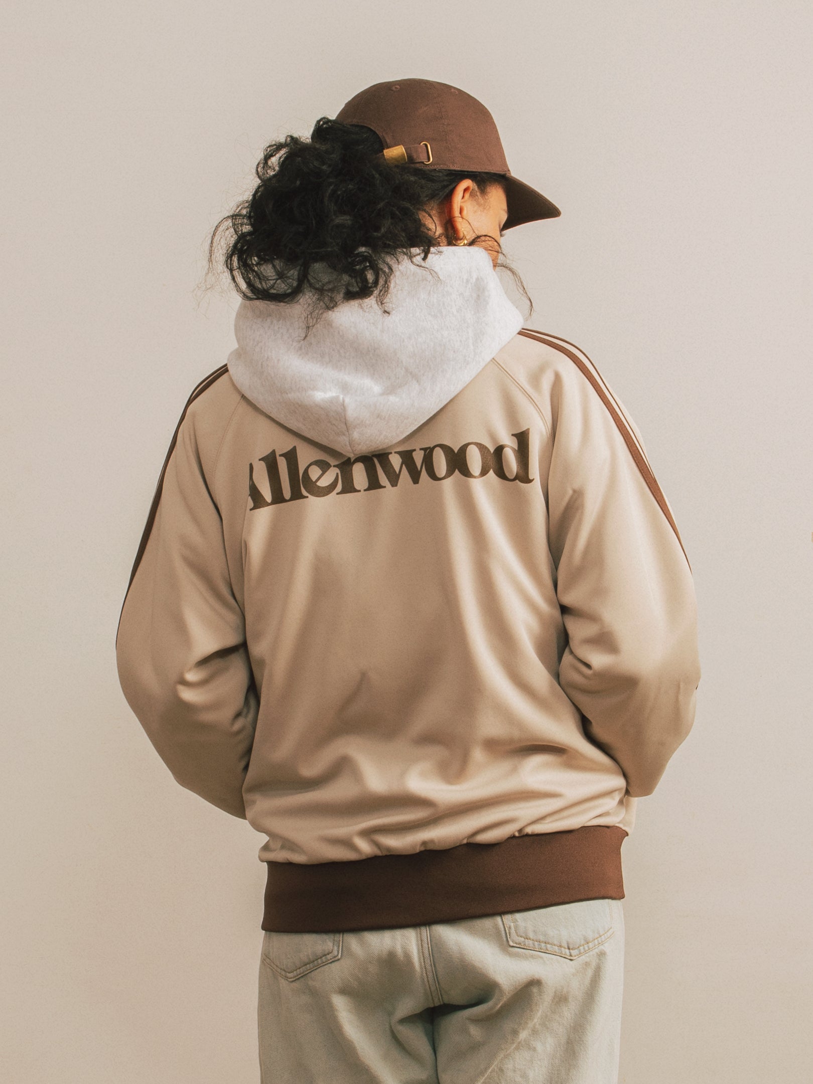Classic Track Jacket [Sand/Brown]