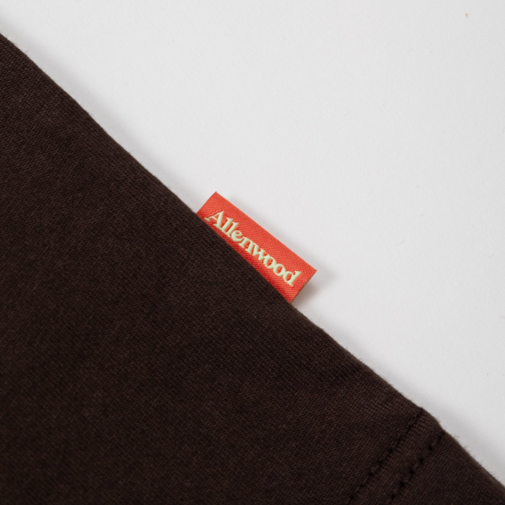 Logo Drawcord Tee [Brown]