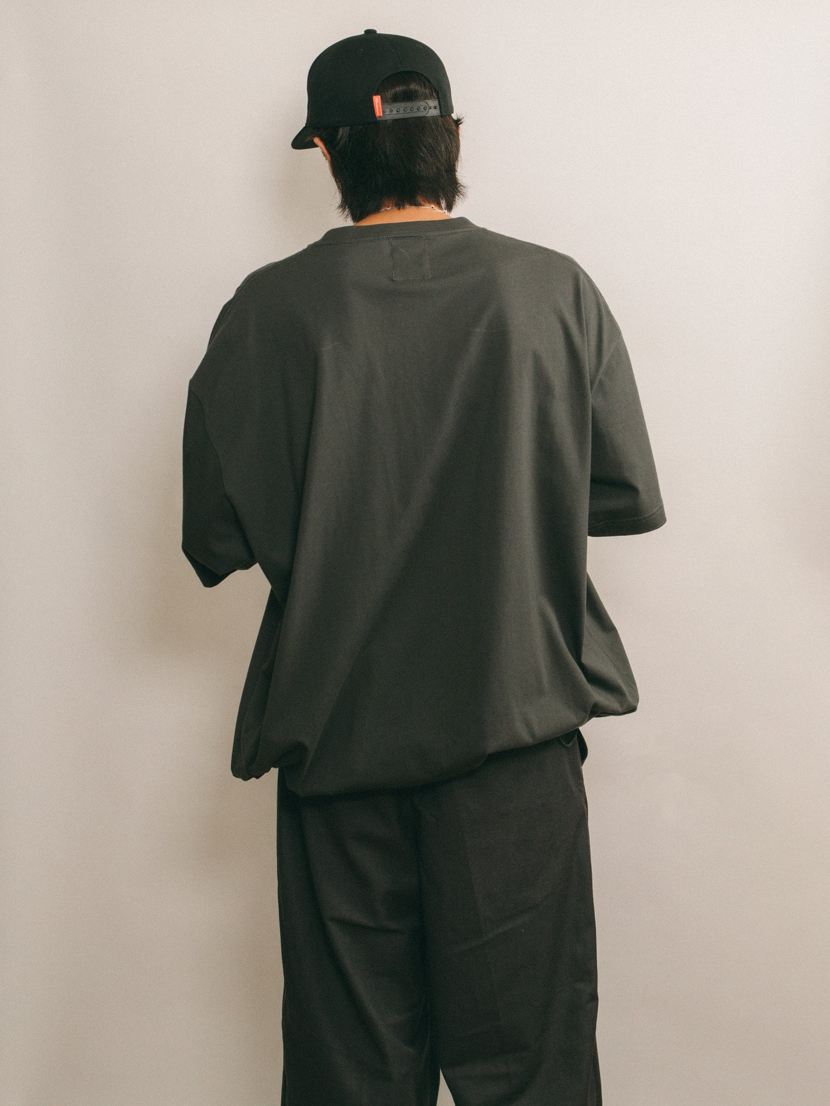Logo Drawcord Tee [Charcoal]