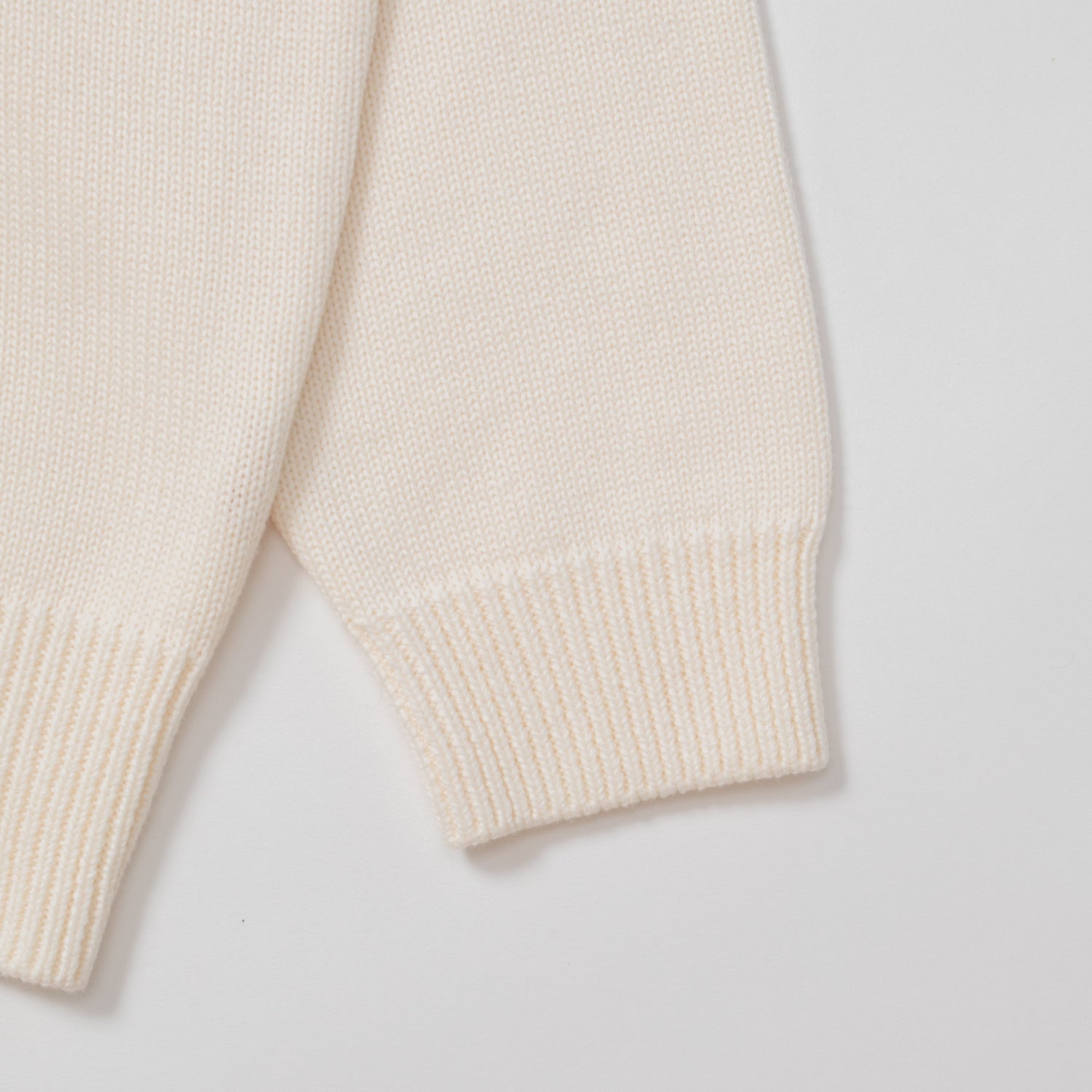Logo Knit [Ivory]